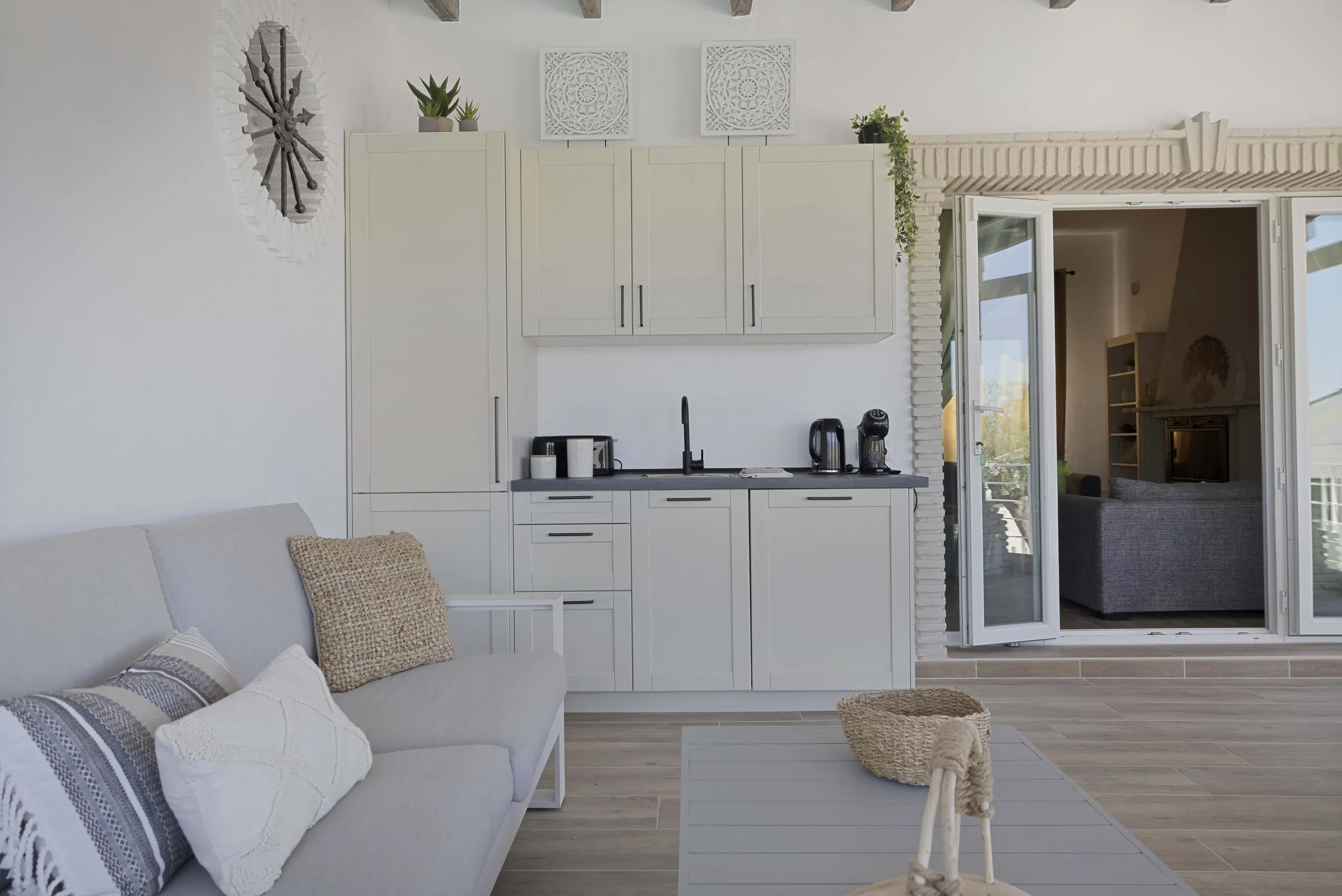 Casa Jeromi, 26